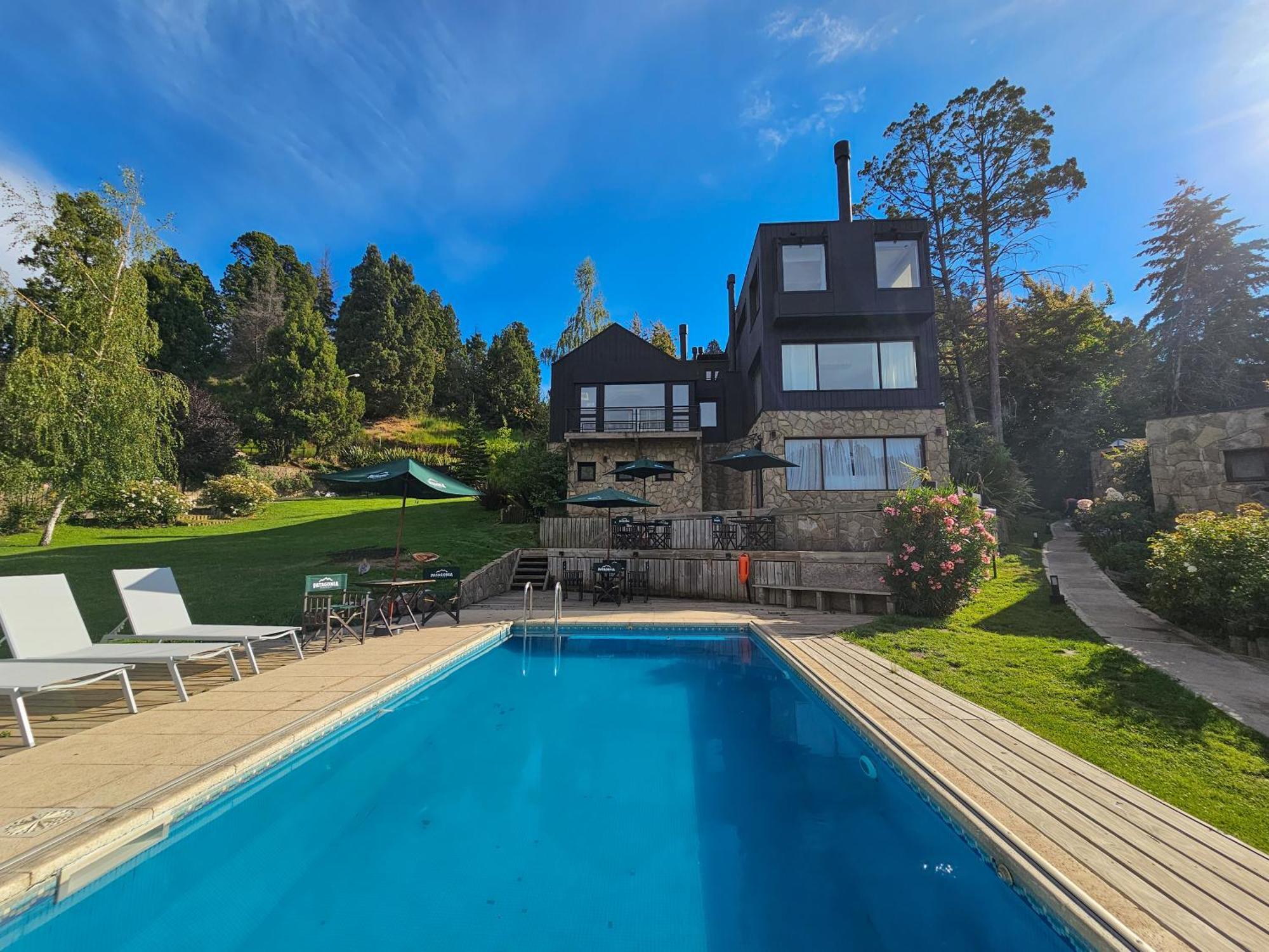 San Martín de los Andes Das Rosenhaus Apart Hotel By Rosas Blancas المظهر الخارجي الصورة